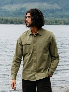 Finisterre Men’s XL Eddystone Shirt Organic Cotton Green Button Front